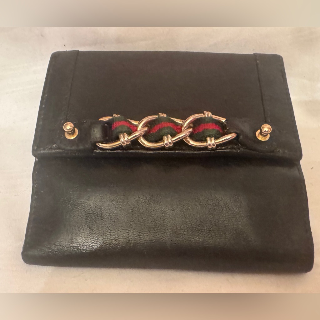 Authentic 1960s Gucci Black Leather Wallet